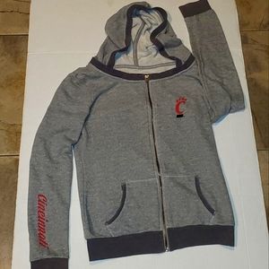University Of Cincinnati sweatshirt.  Zip up